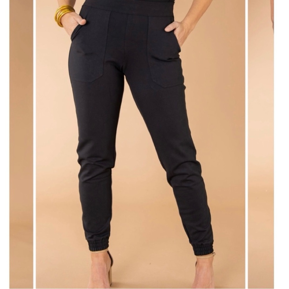 SPANX • The Perfect Pant Ankle Joggers Black Size Large